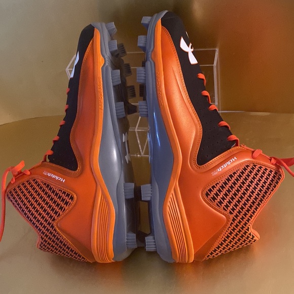 Men’s Under Armour Baseball Cleats Clutch Fit Black/Orange US15 New W/O Orig Box - Picture 15 of 15